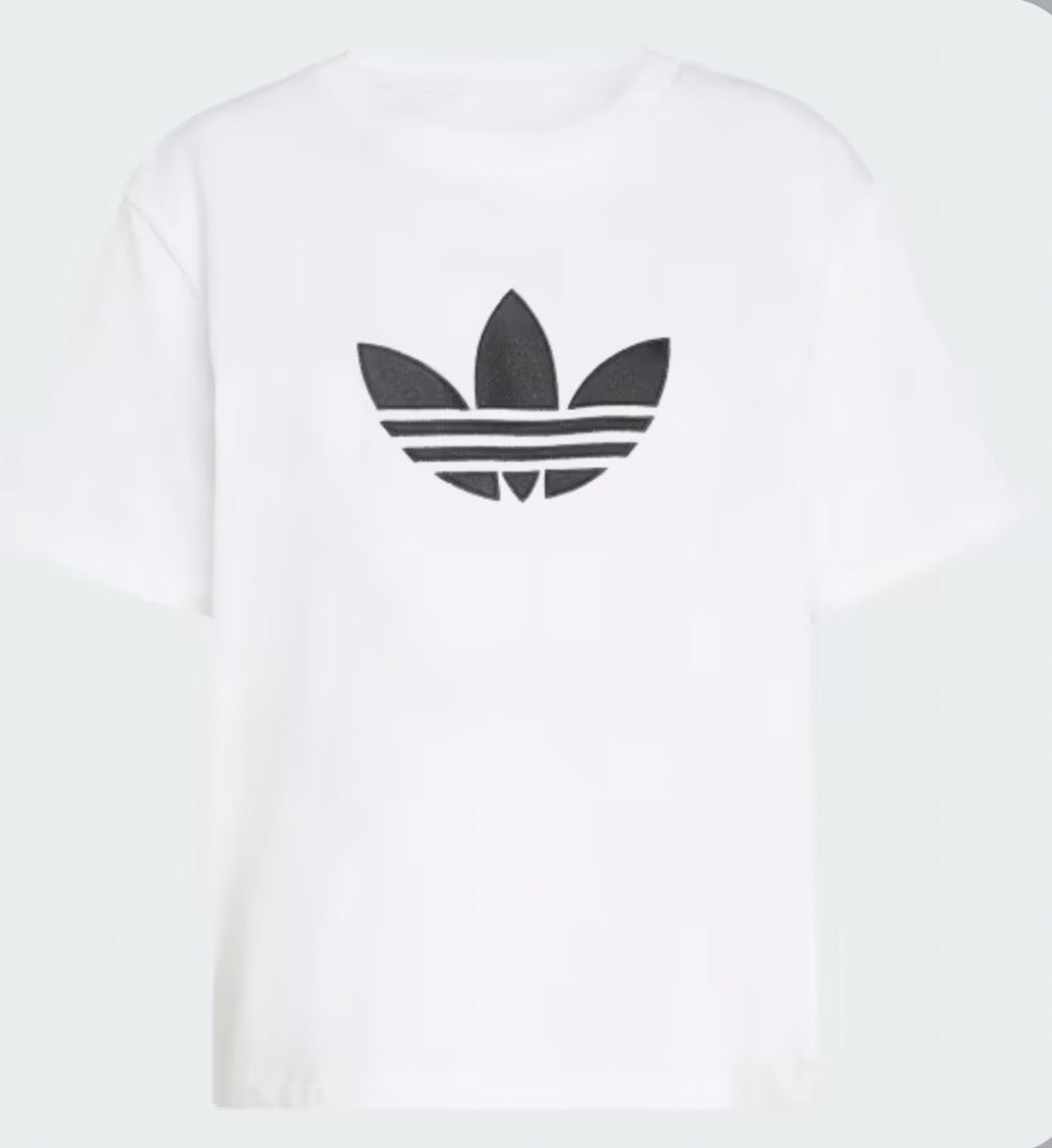 adidas t-shirt logo