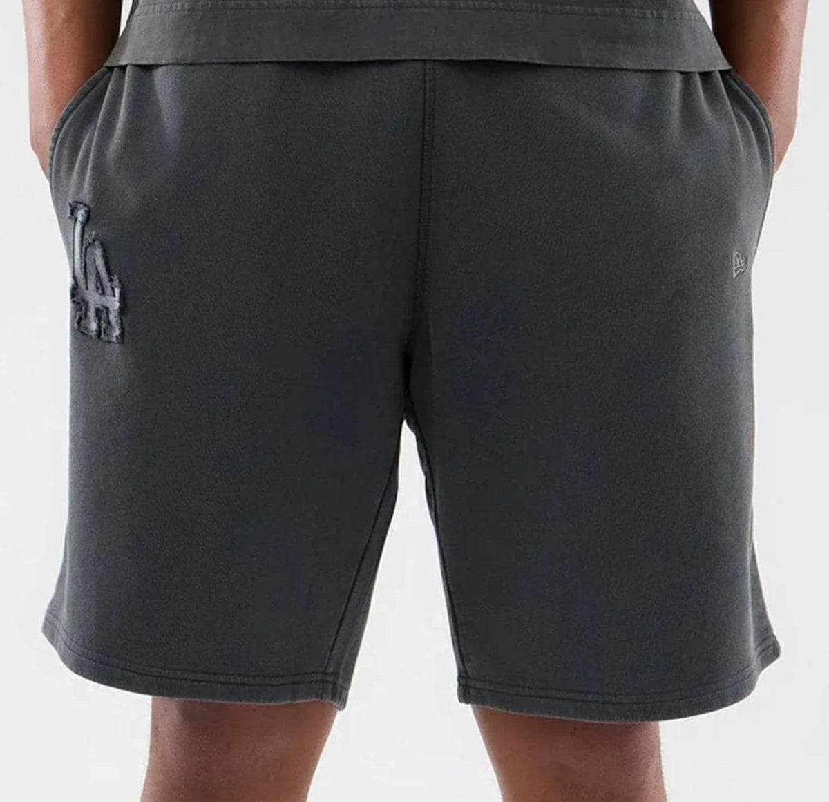 NEW ERA SHORTS LA