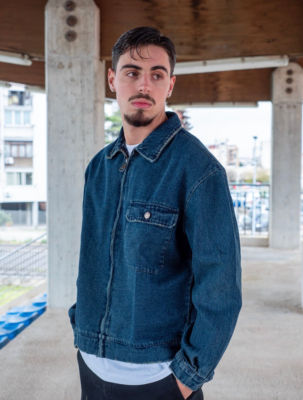 forward CAPI SPALLA IN JEANS CON uomo