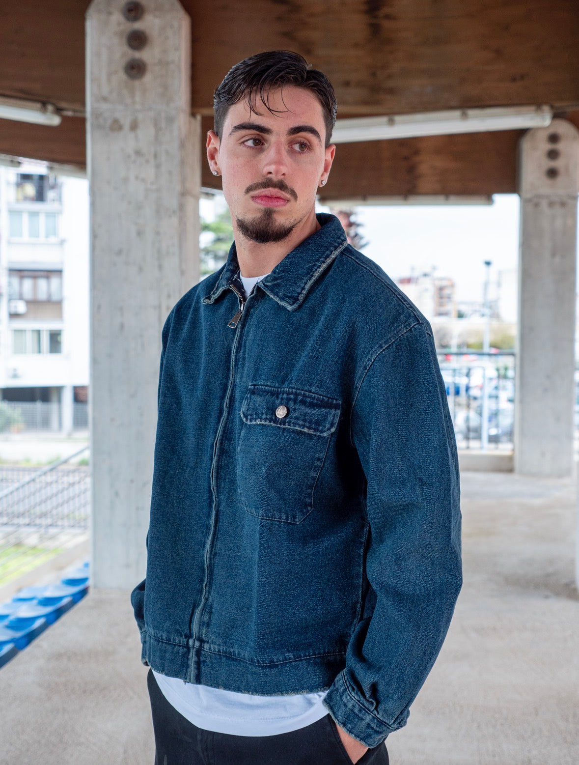 forward CAPI SPALLA IN JEANS CON uomo